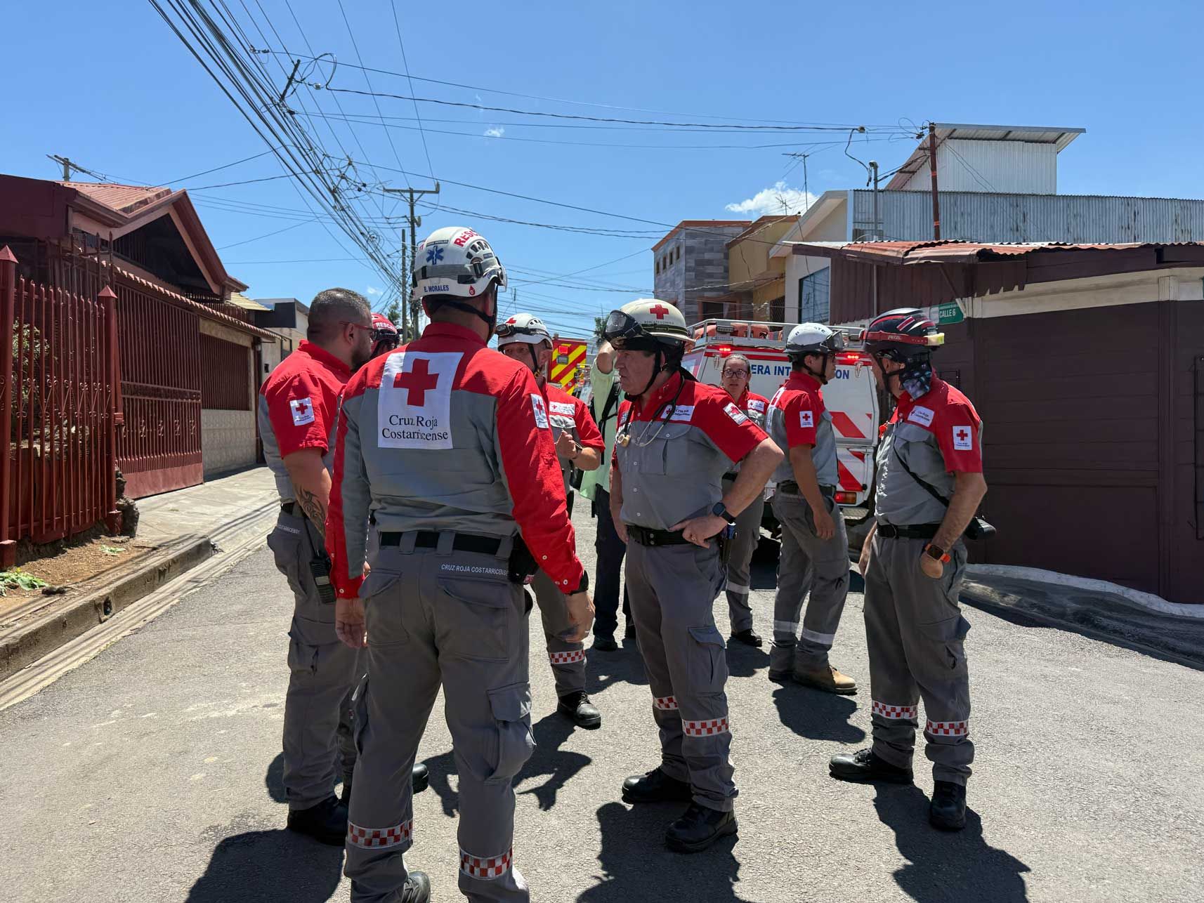 Cruz Roja Team